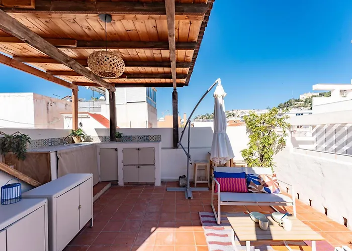 Sunset House